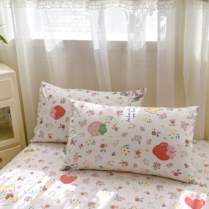 91家纺网 家纺一手货源 找家纺 （总）芷凡家纺 2025新款水洗棉印花纯色格子条纹单枕套