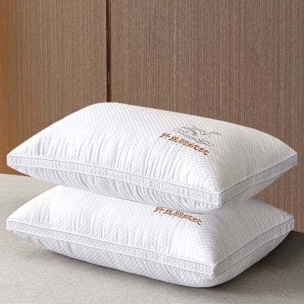 91家纺网 家纺一手货源 找家纺 兴丝露枕芯 全棉缎格纤丝枕 双边枕 立体枕 成人枕头 羽丝枕