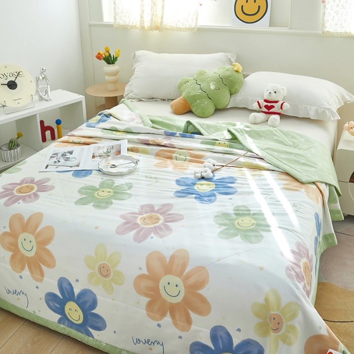 91家纺网 家纺一手货源 找家纺 美之润2025新款A类全棉印花夏被空调被夏凉被 微笑芭莎