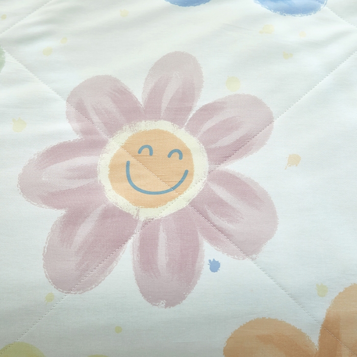 91家纺网 家纺一手货源 找家纺 美之润2025新款A类全棉印花夏被空调被夏凉被 微笑芭莎