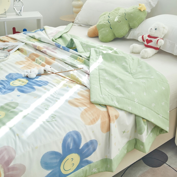 91家纺网 家纺一手货源 找家纺 美之润2025新款A类全棉印花夏被空调被夏凉被 微笑芭莎