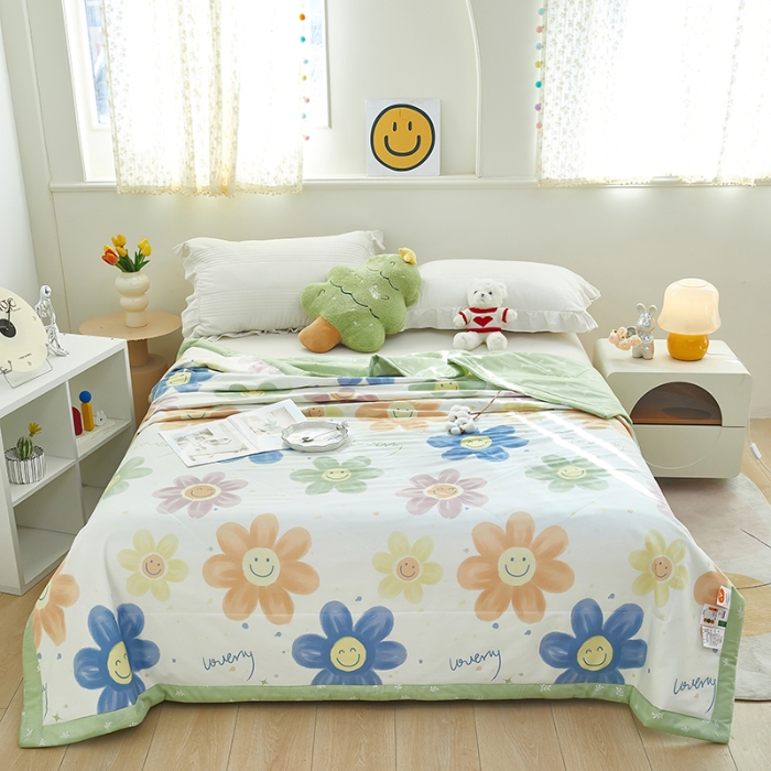 91家纺网 家纺一手货源 找家纺 美之润2025新款A类全棉印花夏被空调被夏凉被 微笑芭莎