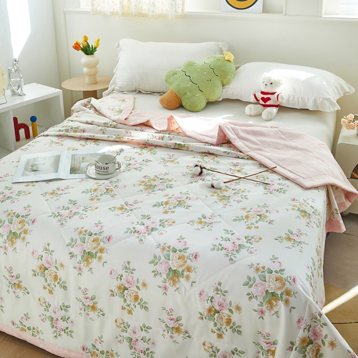 91家纺网 家纺一手货源 找家纺 美之润2025新款A类全棉印花夏被空调被夏凉被 月夕花晨(米)