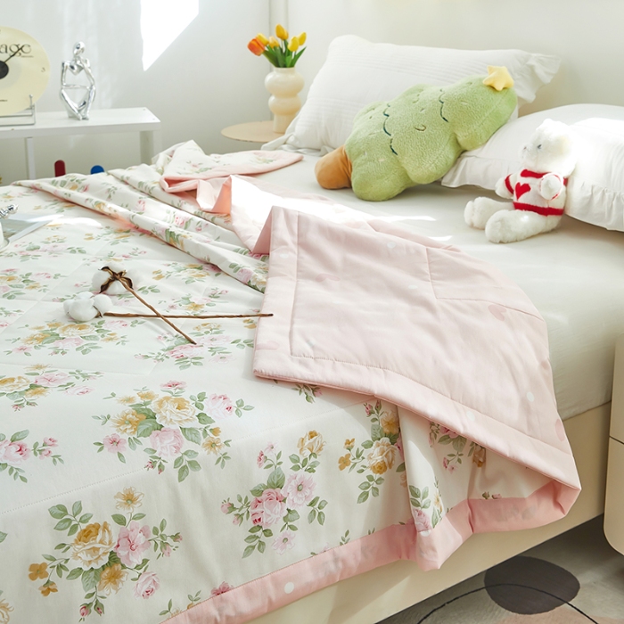 91家纺网 家纺一手货源 找家纺 美之润2025新款A类全棉印花夏被空调被夏凉被 月夕花晨(米)