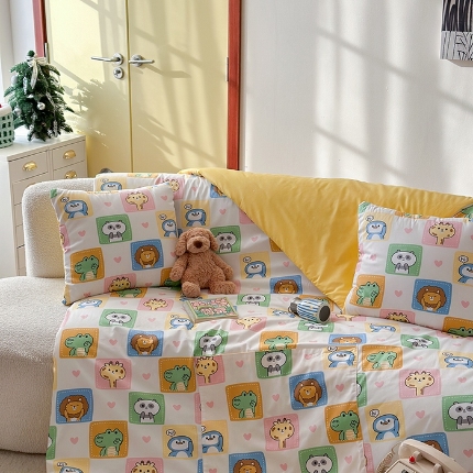 91家纺网 家纺一手货源 找家纺 （总）多米家居 2025新款全棉口袋印花抱枕被