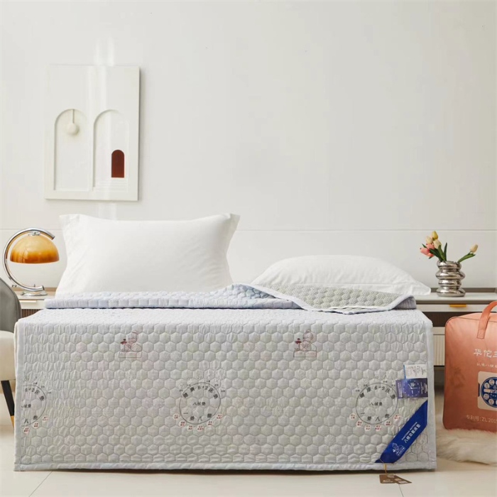91家纺网 家纺一手货源 找家纺 （总）欣梦莱家纺华佗三七被养生垫会销旅销可实验百草中药床垫子