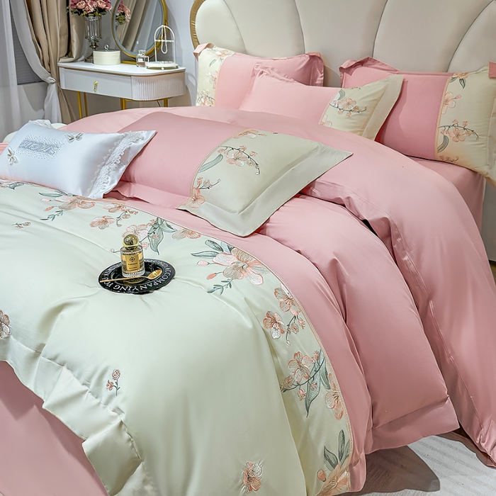 91家纺网 家纺一手货源 找家纺 （总）宅家居 2025轻奢法式小香风双面纯棉刺绣拼接款长绒棉四件套-樱花恋