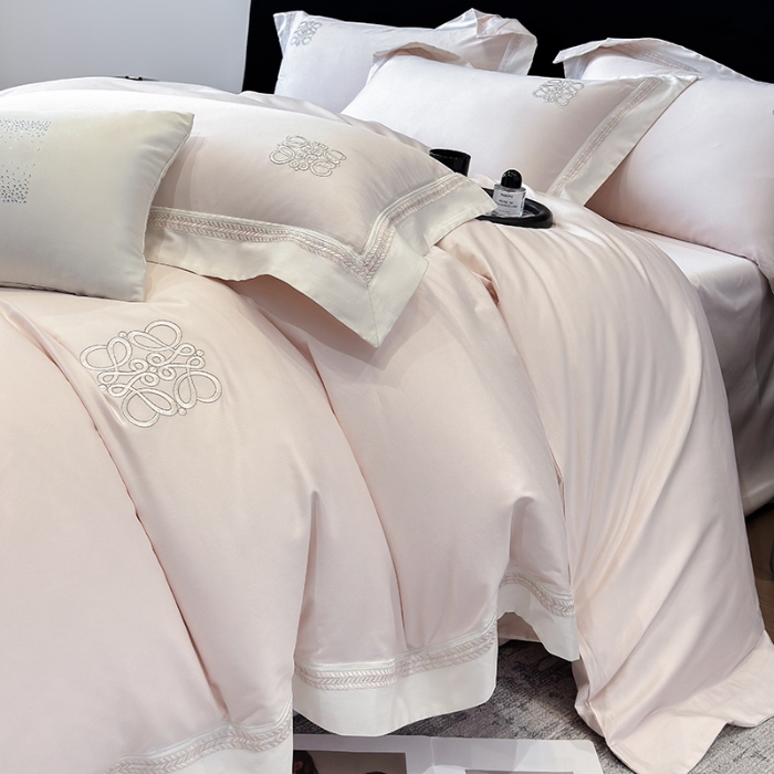 91家纺网 家纺一手货源 找家纺 （总）春夏新款50*50S贡缎长绒棉刺绣四件套纯棉床单床笠高档礼盒装