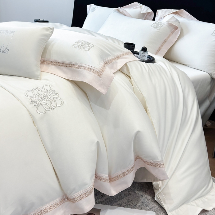 91家纺网 家纺一手货源 找家纺 （总）春夏新款50*50S贡缎长绒棉刺绣四件套纯棉床单床笠高档礼盒装