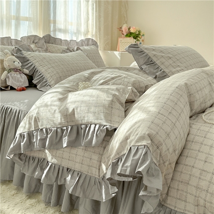 91家纺网 家纺一手货源 找家纺 （总）忘忧草 2025新款全棉133*72纯棉小清新床裙花边四件套