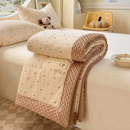 91家纺网 家纺一手货源 找家纺 （总）梦依依 2025新款40支全棉豆豆被大豆被夏被春秋被子被芯 加微信送买家秀