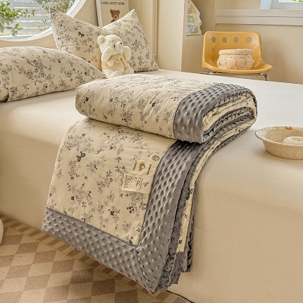 91家纺网 家纺一手货源 找家纺 （总）梦依依 2025新款40支全棉豆豆被大豆被夏被春秋被子被芯 加微信送买家秀