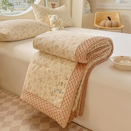 91家纺网 家纺一手货源 找家纺 （总）梦依依 2025新款40支全棉豆豆被大豆被夏被春秋被子被芯 加微信送买家秀