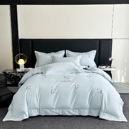 91家纺网 家纺一手货源 找家纺 （总）（控价）2025新款 专版花型 高克重A类 全棉长绒棉满屏重工刺绣四件套-铃兰物语