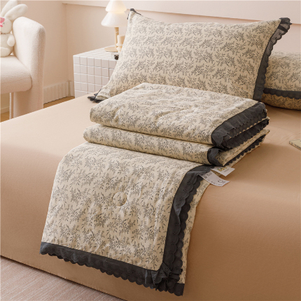 91家纺网 家纺一手货源 找家纺 （总）优被业 2025新款全棉韩式小碎花花边夏被全棉夏凉被空调被