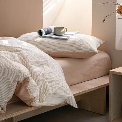 91家纺网 家纺一手货源 找家纺 （总）艾咪-Amy ntmy 2025新款全棉立体条纹提花四件套