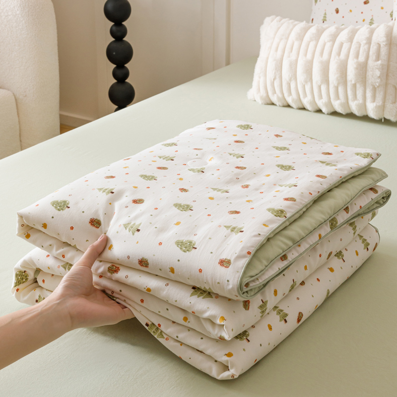 一加一 2025新款有氧纱印花大豆夏被 圣诞惊喜