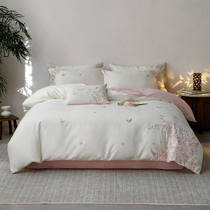 91家纺网 家纺一手货源 找家纺 千朵森2025新款 A类长绒棉刺绣四件套-铃兰花语 铃兰花语-粉