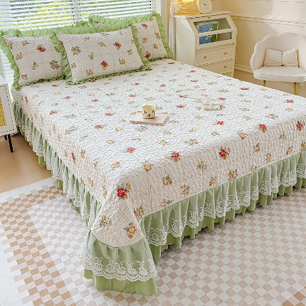 91家纺网 家纺一手货源 找家纺 （总）佰诗特 2025A类双层纱水洗棉麻床盖四件套 夹棉印花花边床盖三件套加厚床裙