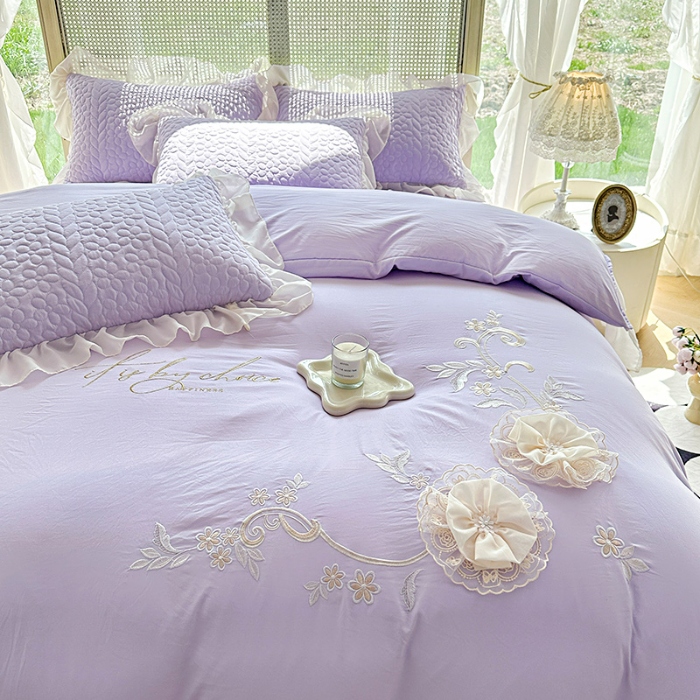 91家纺网 家纺一手货源 找家纺 2025韩版法式公主风水洗棉立体花绣花床盖款四件套蕾丝床盖款夏被四件套 玛奇朵—梦幻紫  