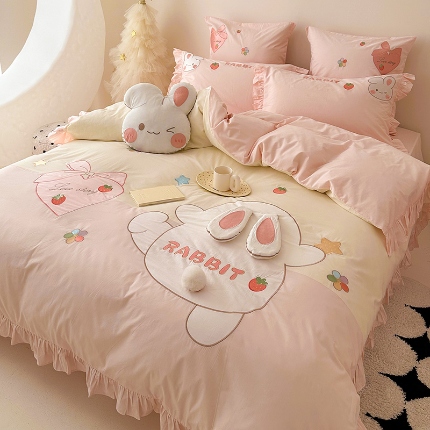 91家纺网 家纺一手货源 找家纺 （总）新款ins风全棉A类40s水洗棉贴布绣花四件套儿童三件套上下铺床套件