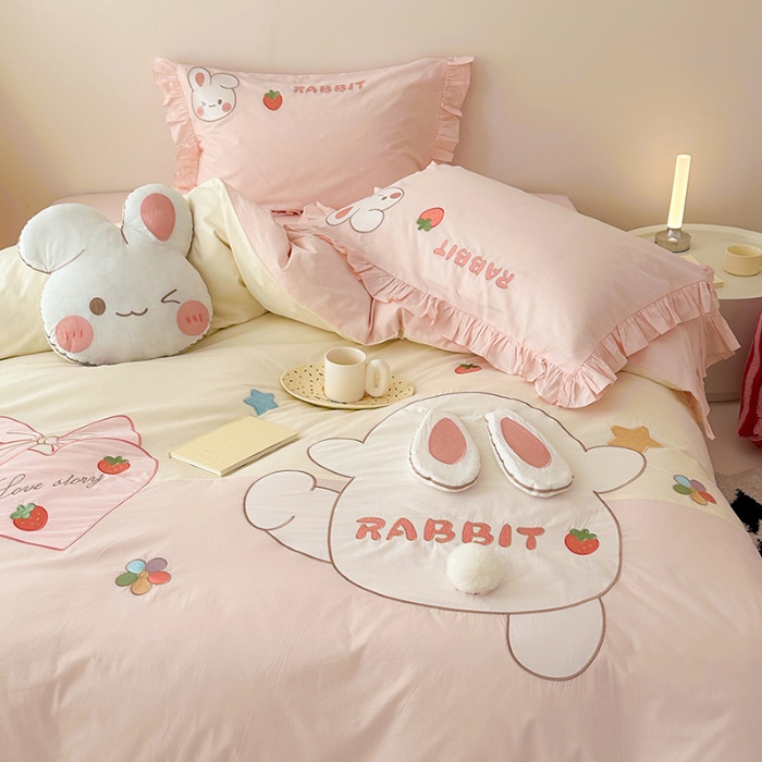 91家纺网 家纺一手货源 找家纺 （总）新款ins风全棉A类40s水洗棉贴布绣花四件套儿童三件套上下铺床套件