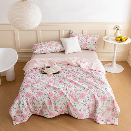 91家纺网 家纺一手货源 找家纺 绒梦里2025A类高克重有氨印花凉感冰豆豆夏被直播爆款儿童学生夏凉被空调被