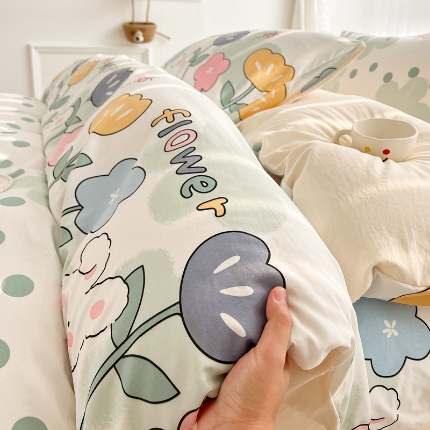 91家纺网 家纺一手货源 找家纺 （总）2025新洗水棉四件套ins萌兔卡通风亲肤磨毛学生三件套