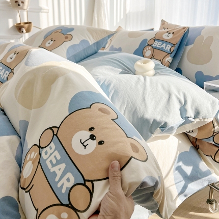 91家纺网 家纺一手货源 找家纺 （总）2025新洗水棉四件套ins萌兔卡通风亲肤磨毛学生三件套