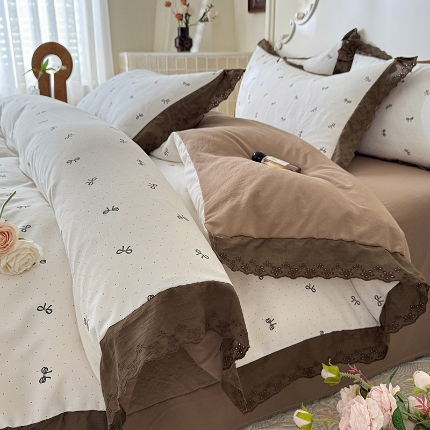 91家纺网 家纺一手货源 找家纺 （总）苏米娜家纺2025韩版复古花边针织双层纱四件套A类母婴级小竺棉泡泡棉水洗棉亲肤小清新纯棉印花全棉花边四件套