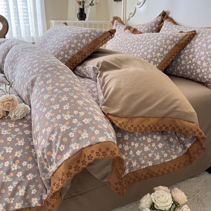 91家纺网 家纺一手货源 找家纺 （总）苏米娜家纺2025韩版复古花边针织双层纱四件套A类母婴级小竺棉泡泡棉水洗棉亲肤小清新纯棉印花全棉花边四件套