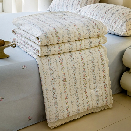 91家纺网 家纺一手货源 找家纺 （总）被窝家纺 2025新款全棉花边大豆夏被四件套纯棉夏被薄被（提供买家秀）