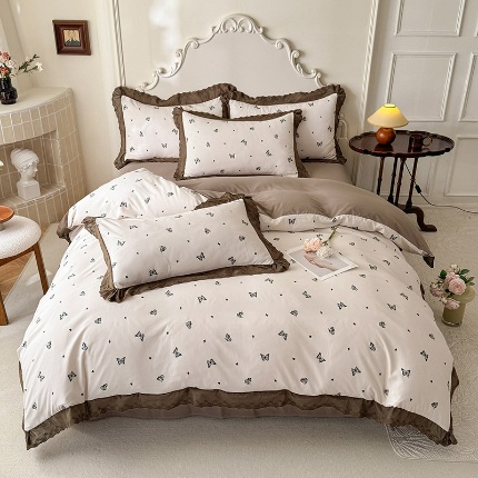 91家纺网 家纺一手货源 找家纺 （总）漫布云家纺2025韩版复古花边针织棉双层纱四件套A类母婴级有氧双层纱针织棉亲肤小清新印花