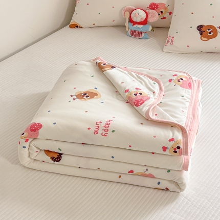 91家纺网 家纺一手货源 找家纺 （总）桃子家居  2025新款A类高品质牛奶针织棉软糯大豆夏被