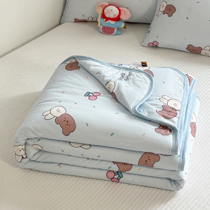 91家纺网 家纺一手货源 找家纺 （总）桃子家居  2025新款A类高品质牛奶针织棉软糯大豆夏被