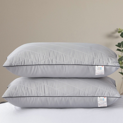 91家纺网 家纺一手货源 找家纺 兴丝露枕芯 五彩缤纷款亲肤绗缝枕