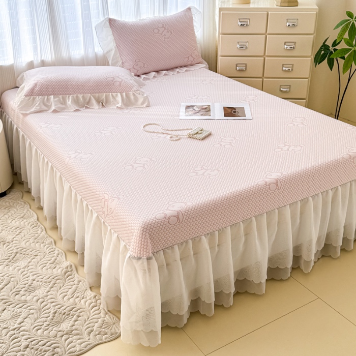 91家纺网 家纺一手货源 找家纺 小萌虎 2025新款A类冰块熊豆豆凉席床裙款 冰块熊-粉