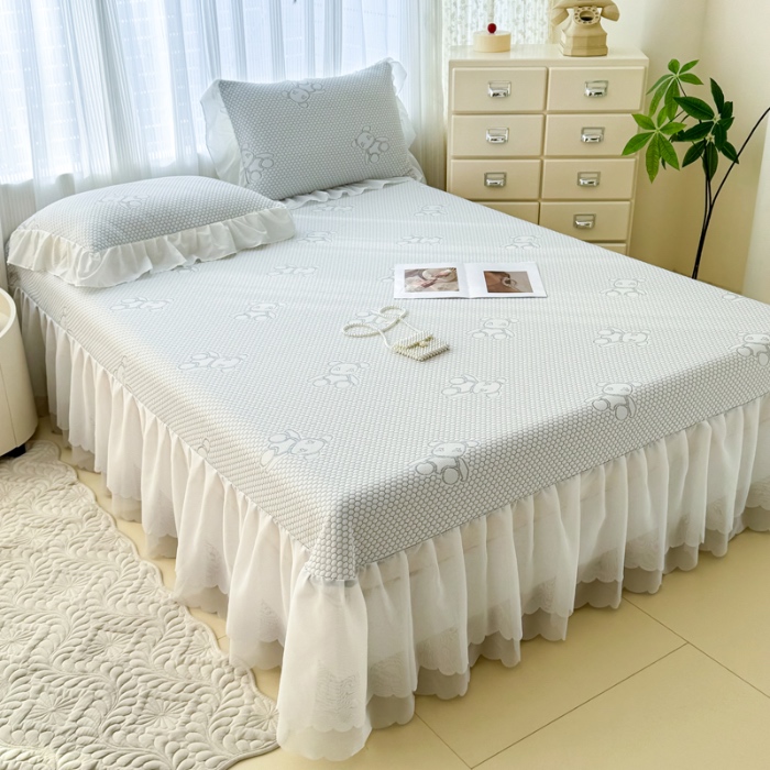 91家纺网 家纺一手货源 找家纺 小萌虎 2025新款A类冰块熊豆豆凉席床裙款 冰块熊-灰