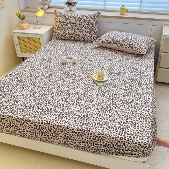 91家纺网 家纺一手货源 找家纺 （总）2025新款针织棉双层纱印花单床笠 床笠三件套