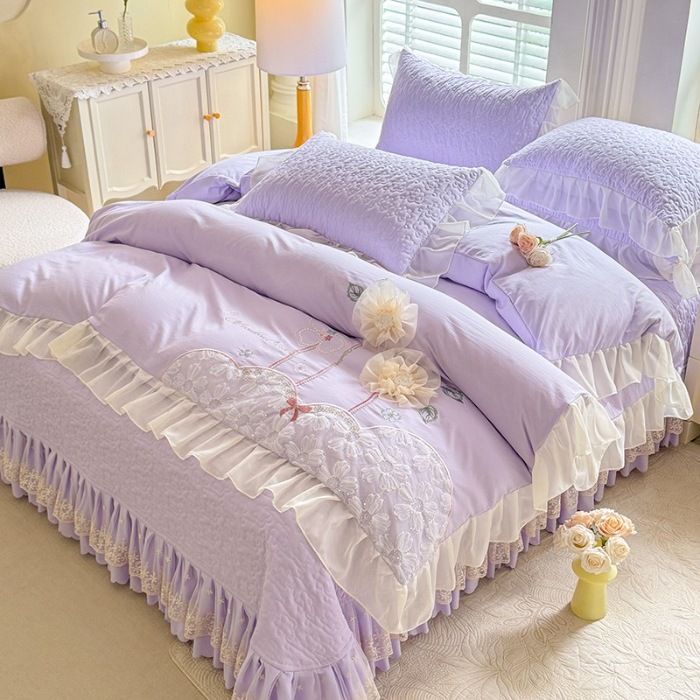 91家纺网 家纺一手货源 找家纺 苏米娜2026春夏新品韩版公主风超柔水洗棉床盖四件套刺绣针织棉双层纱纯棉棉麻全棉公主风床盖款四件套 秘密花园--梦幻紫