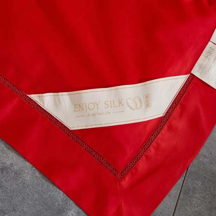 91家纺网 家纺一手货源 找家纺 缦纯家纺 2025新款婚庆款蚕丝被 100柞蚕丝被 保真可检测 手工蚕丝被 婚庆被 百子迎福