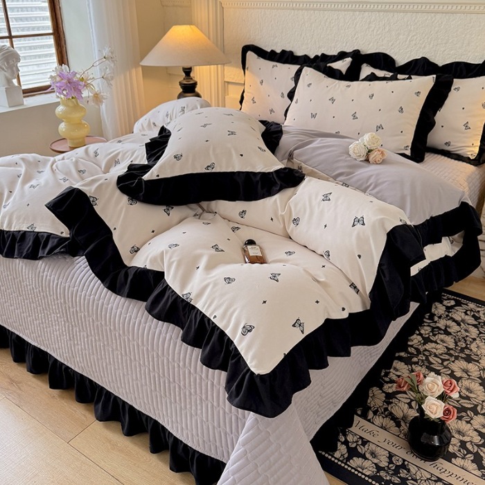 91家纺网 家纺一手货源 找家纺 苏米娜家纺2025春夏新款韩版复古花边A类有氧针织双层纱床盖款四件套赫本风小竺棉泡泡棉床盖款四件套 赫本风-蝶舞