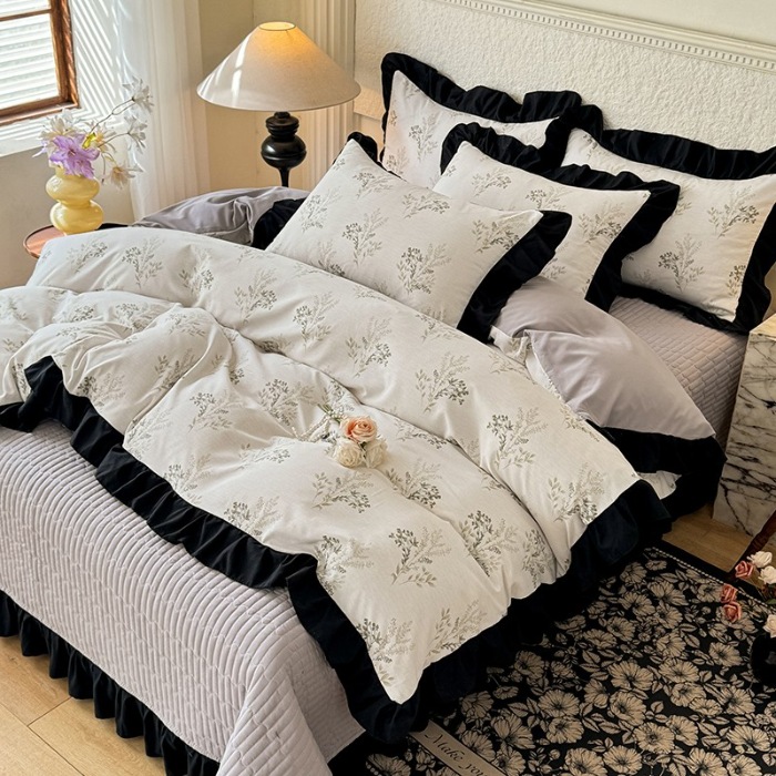 91家纺网 家纺一手货源 找家纺 苏米娜家纺2025春夏新款韩版复古花边A类有氧针织双层纱床盖款四件套赫本风小竺棉泡泡棉床盖款四件套 赫本风-仙草