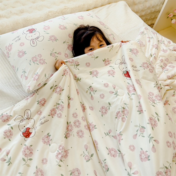 91家纺网 家纺一手货源 找家纺 2025新款牛奶丝针织棉夏被夏凉被被芯