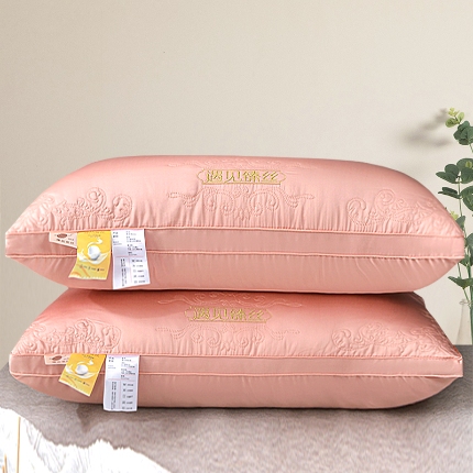 91家纺网 家纺一手货源 找家纺 （总）超柔蚕丝枕 刺绣羽丝绒枕 全棉羽丝枕 双边立体枕头 柔软舒适枕 中高枕