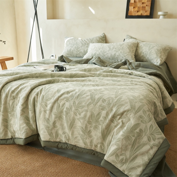 91家纺网 家纺一手货源 找家纺 金鹰 2025新款A类纯棉水洗棉提花三层纱叶之韵味空调被夏凉被大豆夏被四件套 叶之韵味-绿