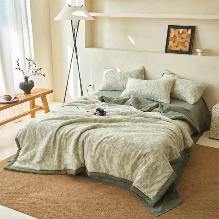 91家纺网 家纺一手货源 找家纺 金鹰 2025新款A类纯棉水洗棉提花三层纱叶之韵味空调被夏凉被大豆夏被四件套 叶之韵味-绿