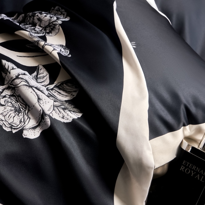 91家纺网 家纺一手货源 找家纺 花沐 2025春夏新款凉感冰丝四件套系列 冰丝黑香花