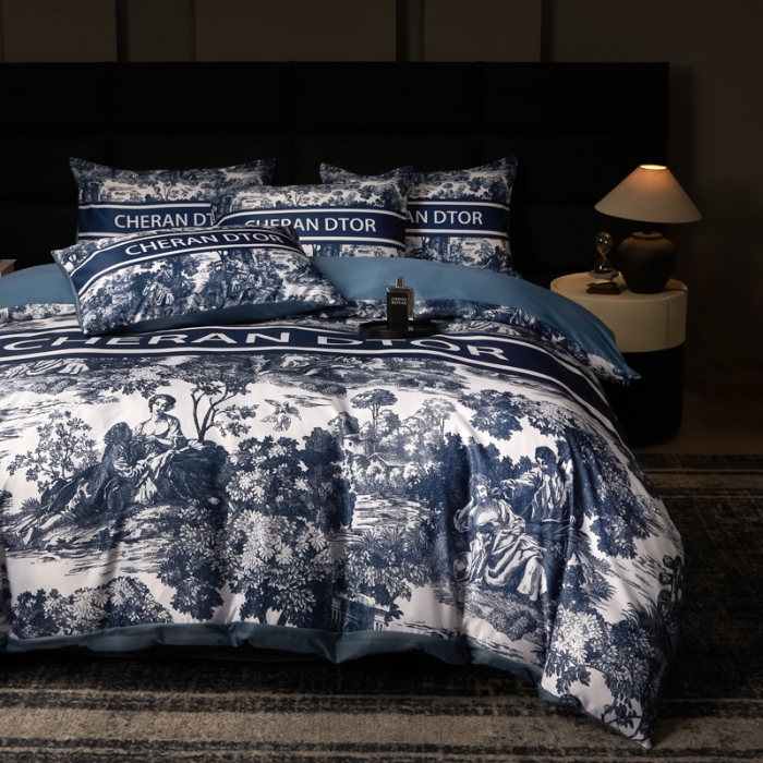 91家纺网 家纺一手货源 找家纺 花沐 2025春夏新款凉感冰丝四件套系列 冰丝蓝暮