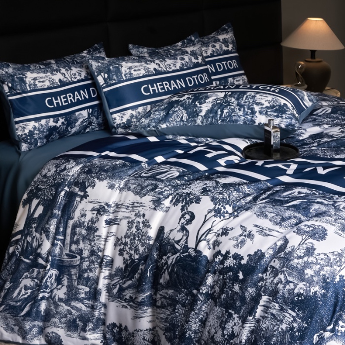 91家纺网 家纺一手货源 找家纺 花沐 2025春夏新款凉感冰丝四件套系列 冰丝蓝暮